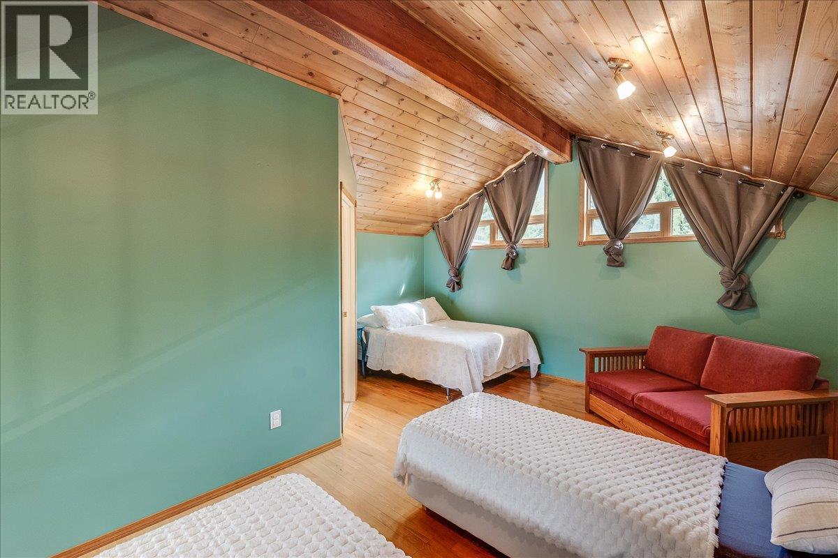 664 Ainslie Road, Harrop, British Columbia  V1L 6P6 - Photo 51 - 10384831