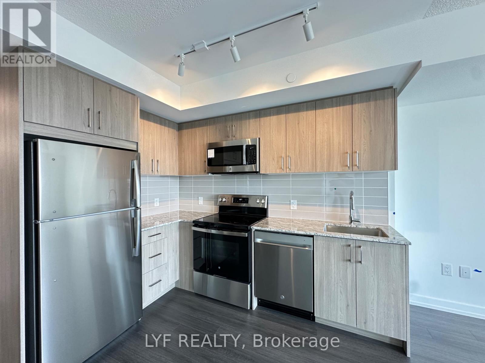 1209 - 4010 Eglinton Avenue W, Toronto, Ontario M9A 0G5 - Photo 5 - W13655830