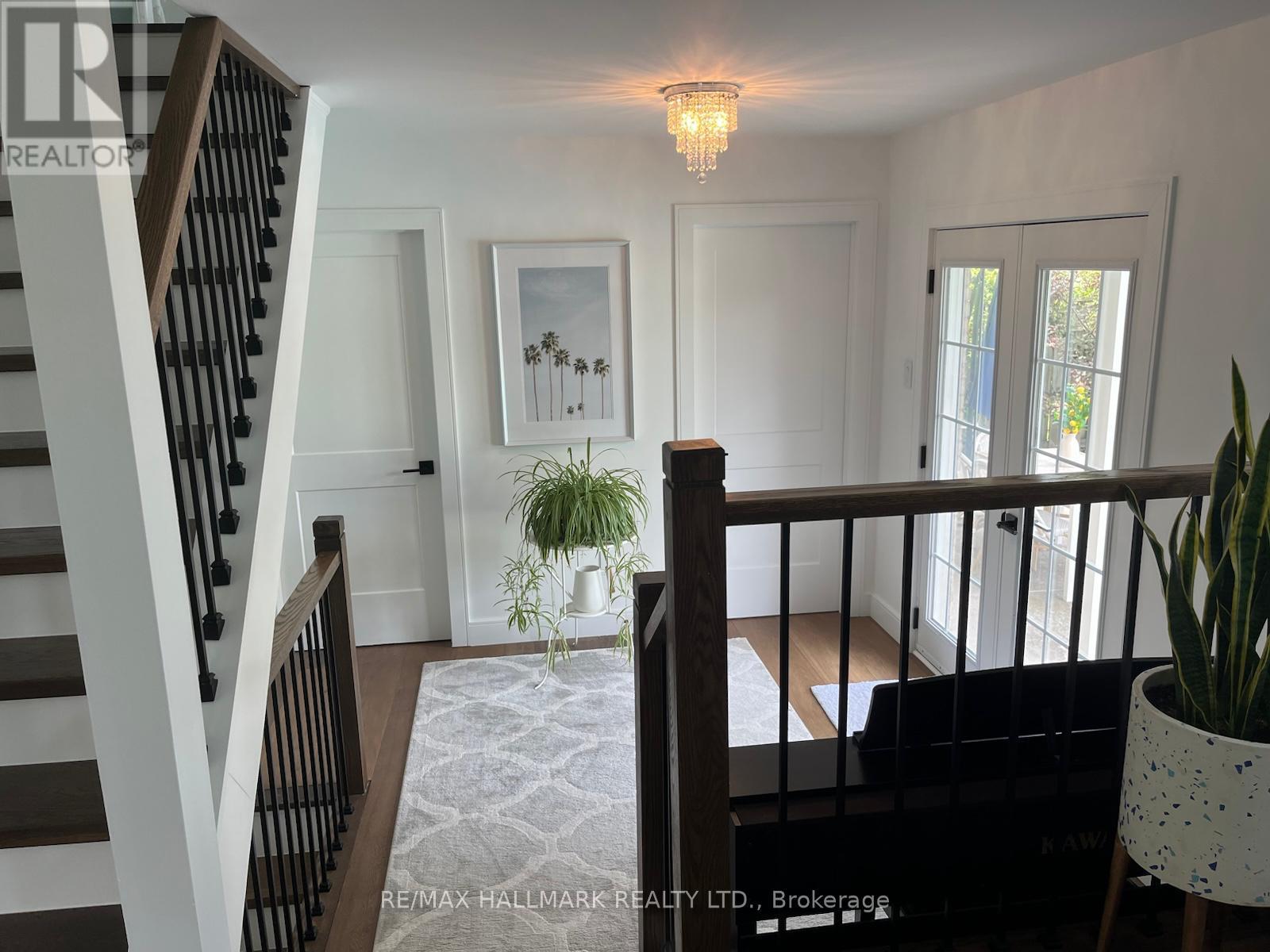6089 Starfield Crescent, Mississauga, Ontario  L5N 1X2 - Photo 14 - W13655832