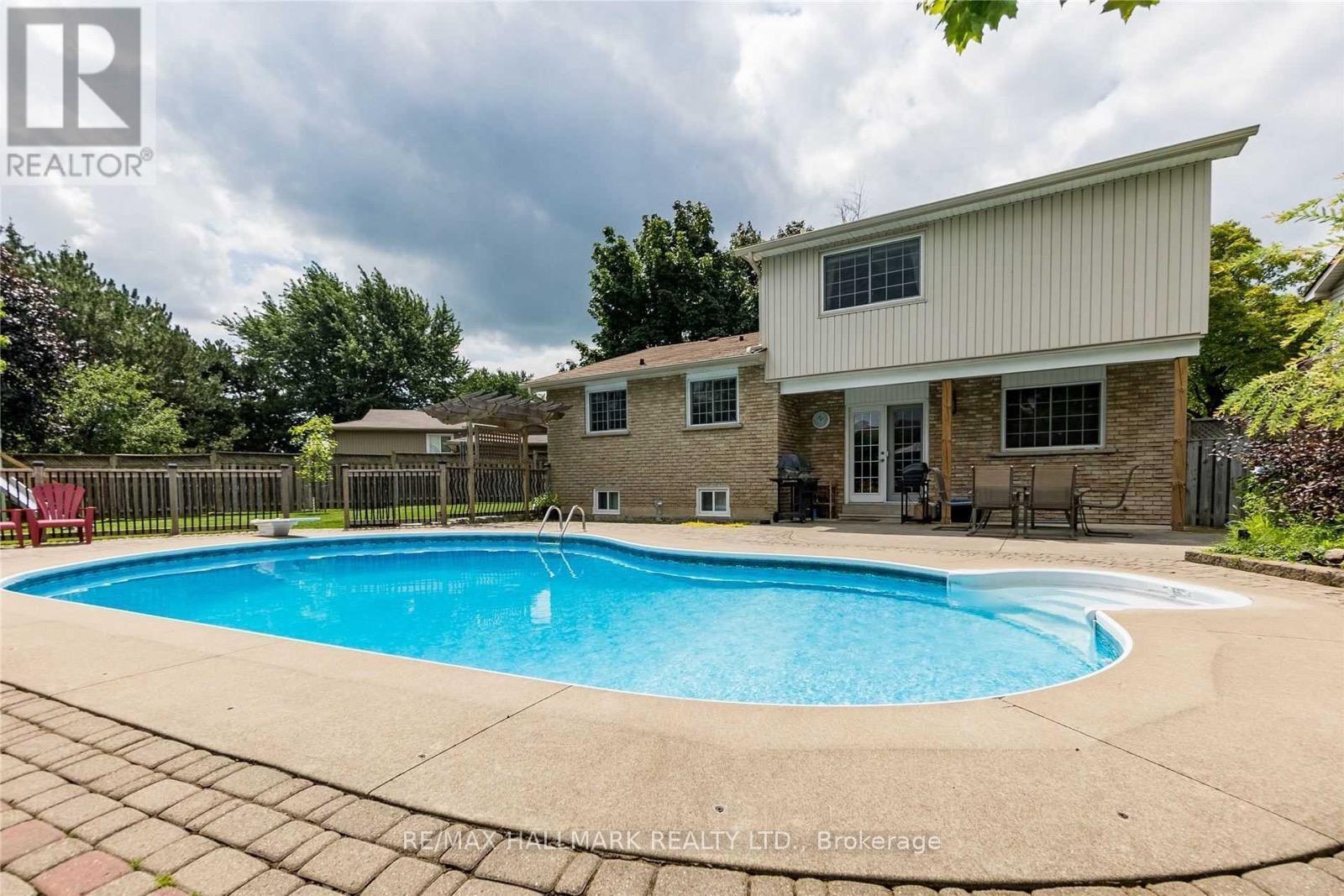 6089 Starfield Crescent, Mississauga, Ontario  L5N 1X2 - Photo 18 - W13655832