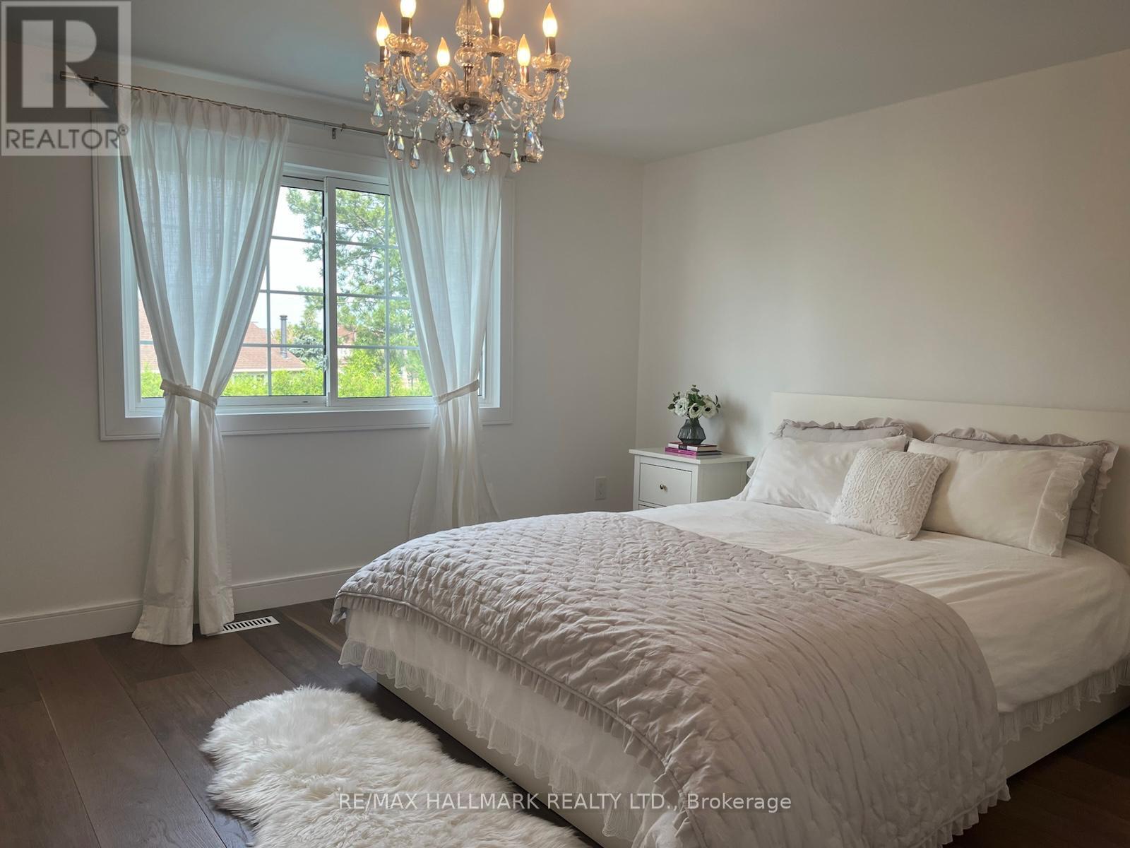 6089 Starfield Crescent, Mississauga, Ontario  L5N 1X2 - Photo 24 - W13655832