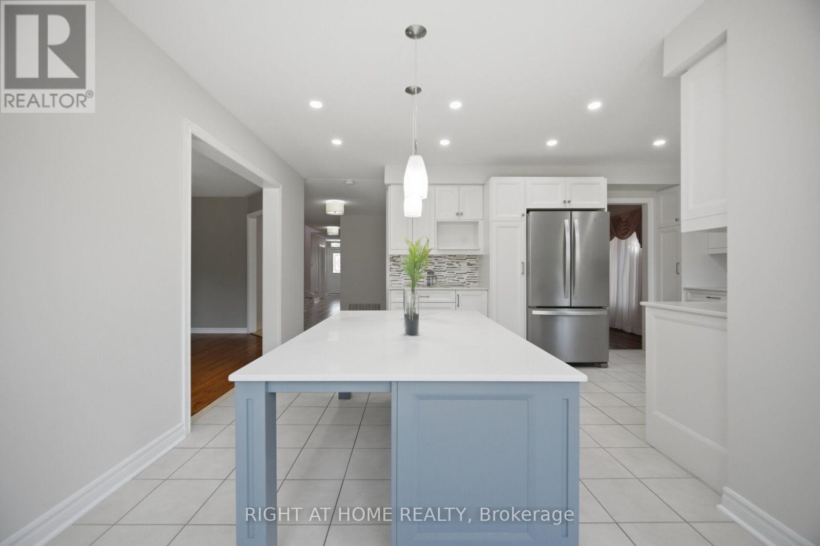 5296 Middlebury Drive, Mississauga, Ontario L5M 5E5 - Photo 19 - W13655834