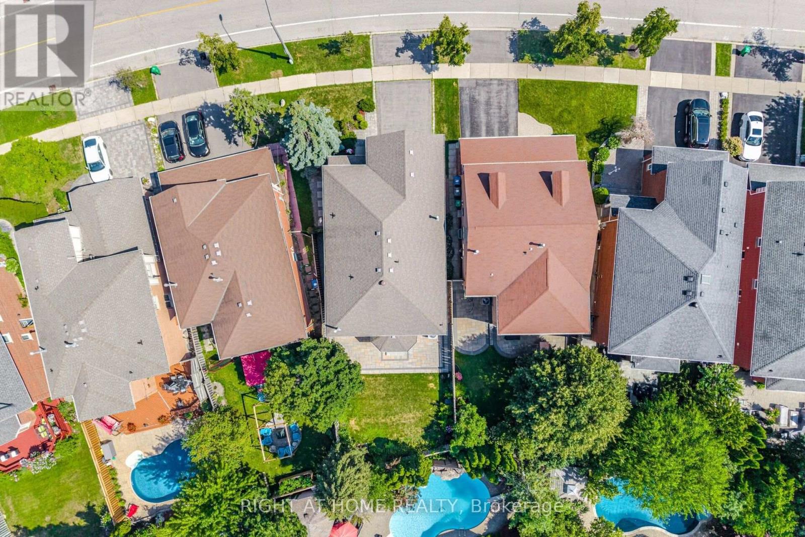 5296 Middlebury Drive, Mississauga, Ontario L5M 5E5 - Photo 5 - W13655834