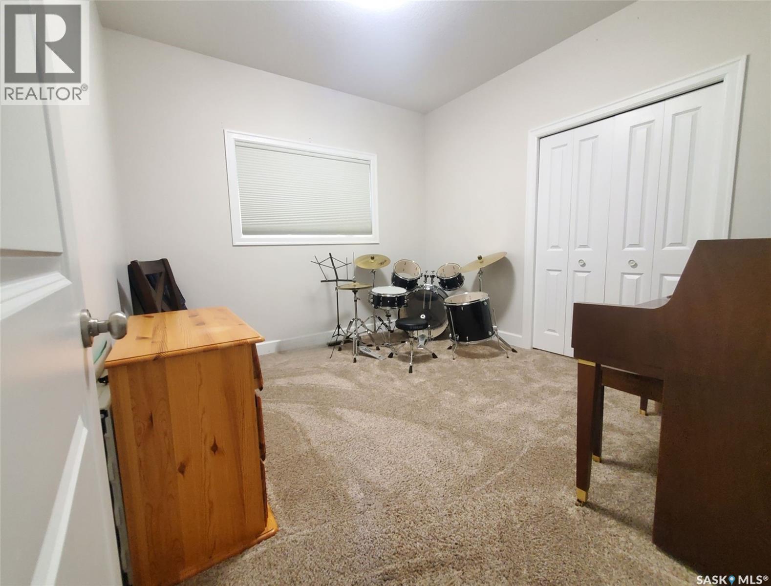 231 Westview Drive, Swift Current Rm No. 137, Saskatchewan  S9H 4G6 - Photo 15 - SK045038