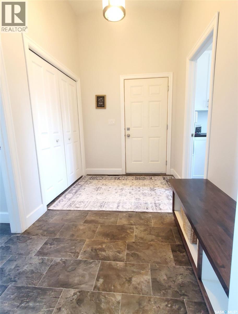 231 Westview Drive, Swift Current Rm No. 137, Saskatchewan  S9H 4G6 - Photo 2 - SK045038