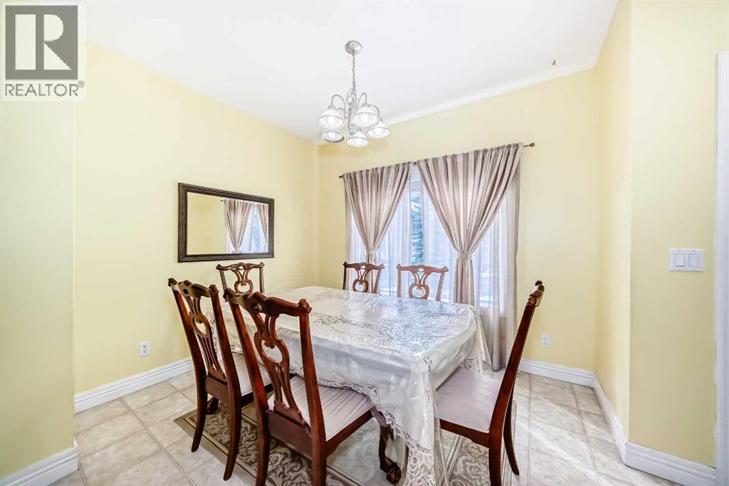 187 Bridlewood View Sw, Calgary, Alberta T2Y 3X7 - Photo 4 - A2335325