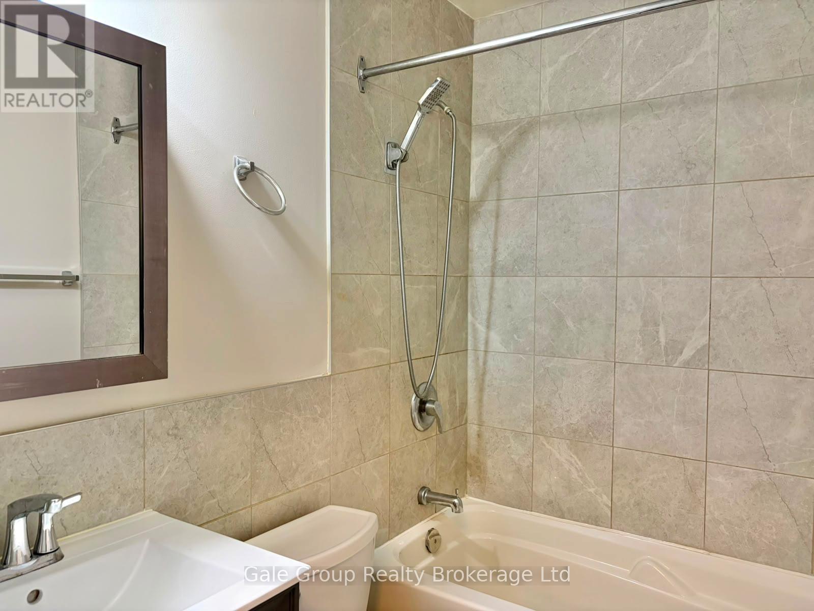 102 - 5 Paisley Boulevard E, Mississauga, Ontario  L6A 1P3 - Photo 8 - W13584902