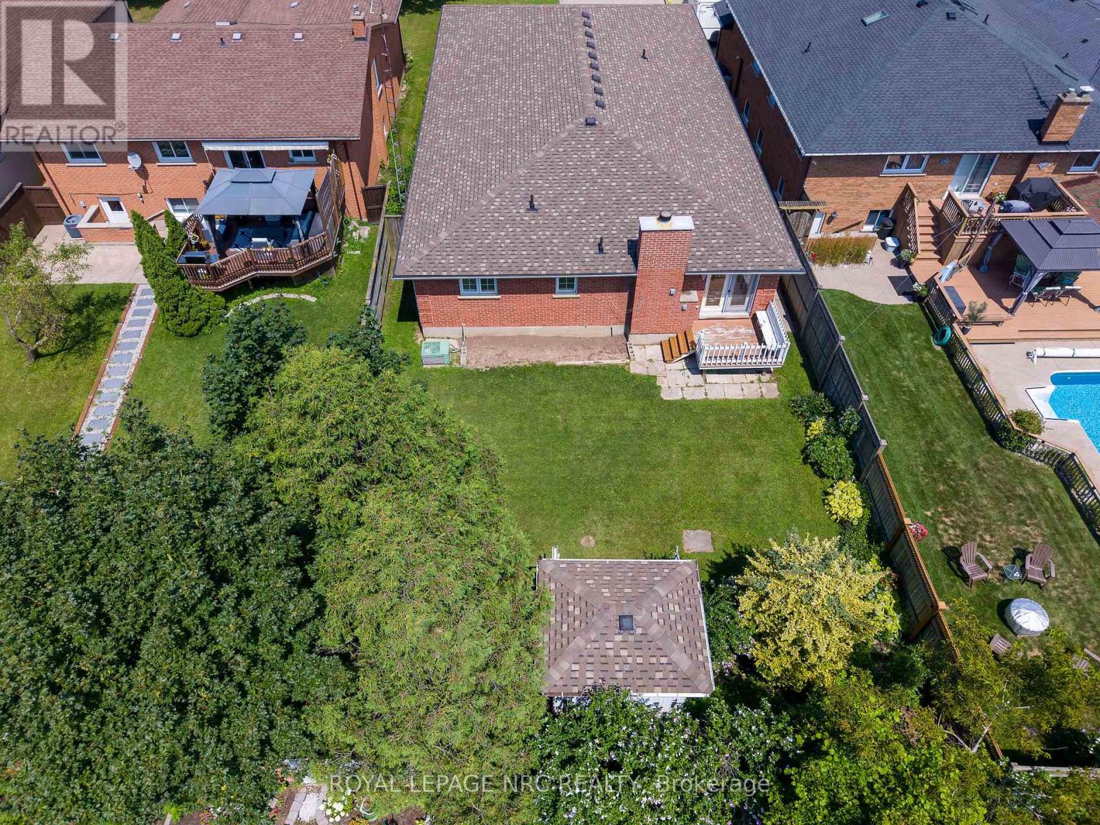 7030 Harovics Lane, Niagara Falls, Ontario  L2G 7S9 - Photo 3 - X13655838