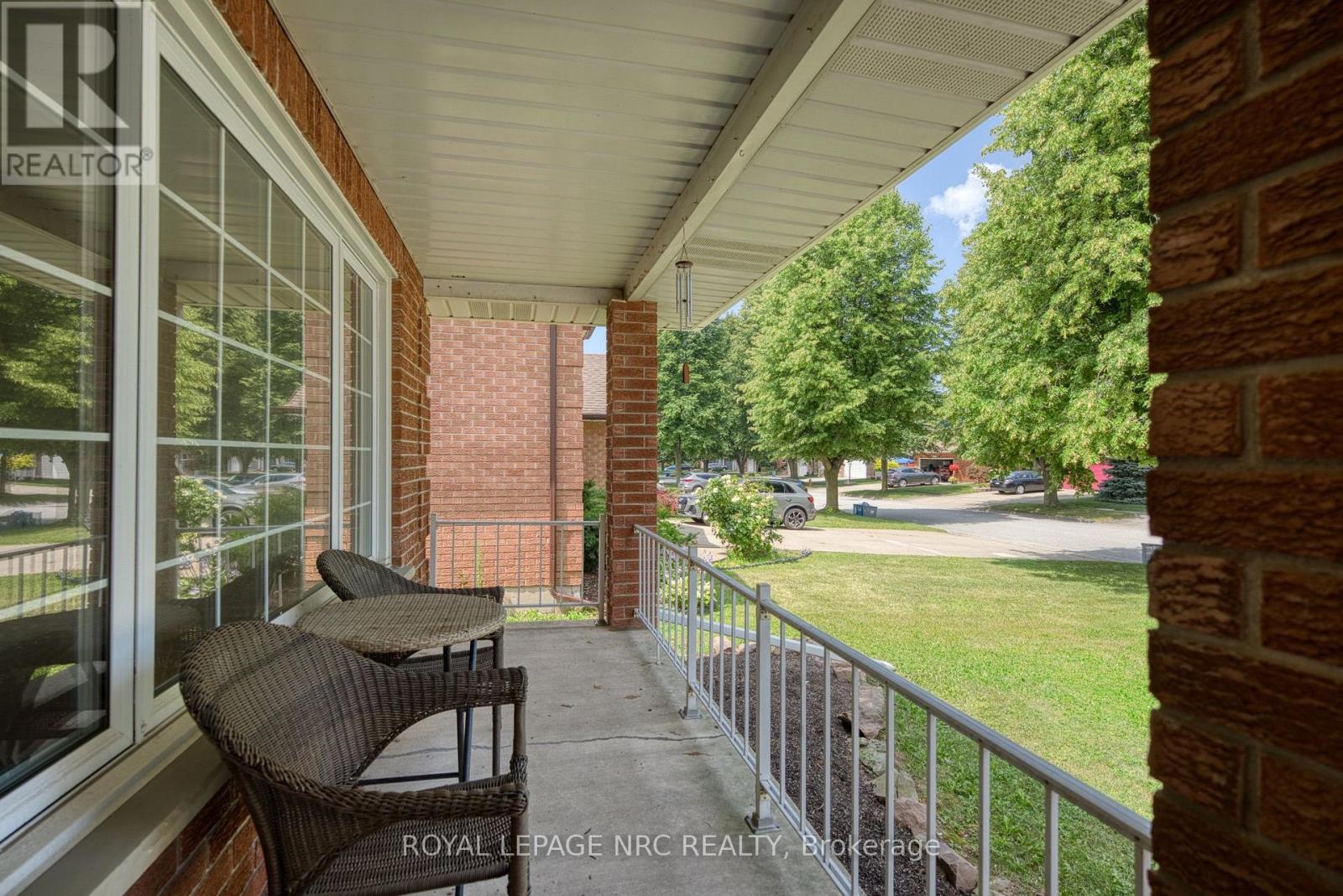 7030 Harovics Lane, Niagara Falls, Ontario  L2G 7S9 - Photo 4 - X13655838