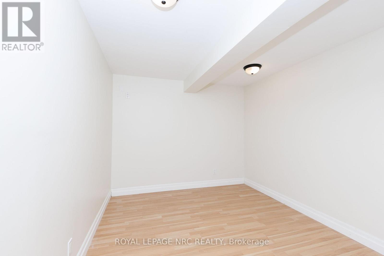7030 Harovics Lane, Niagara Falls, Ontario  L2G 7S9 - Photo 44 - X13655838
