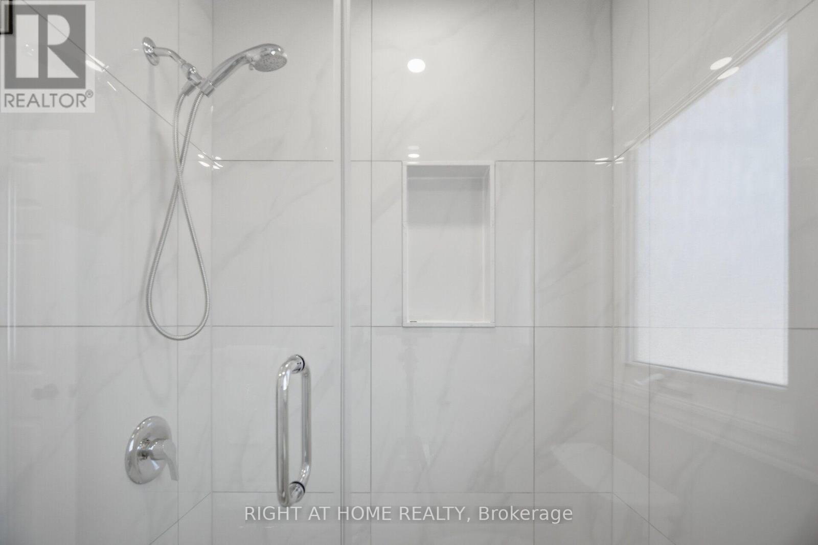 5296 Middlebury Drive, Mississauga, Ontario L5M 5E5 - Photo 42 - W13655834