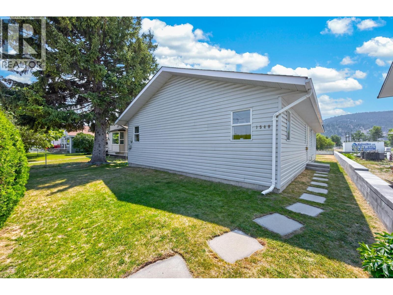1540 Canford Avenue, Merritt, British Columbia  V1K 1B8 - Photo 6 - 10395718