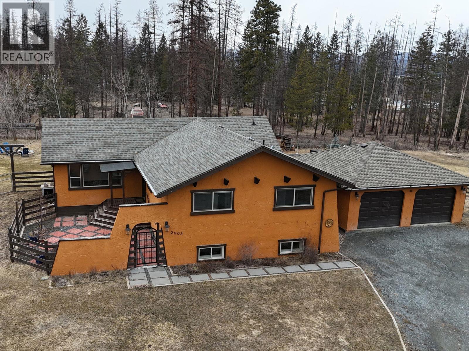 2003 38th Avenue S, Cranbrook, British Columbia  V1C 7A5 - Photo 36 - 10379065
