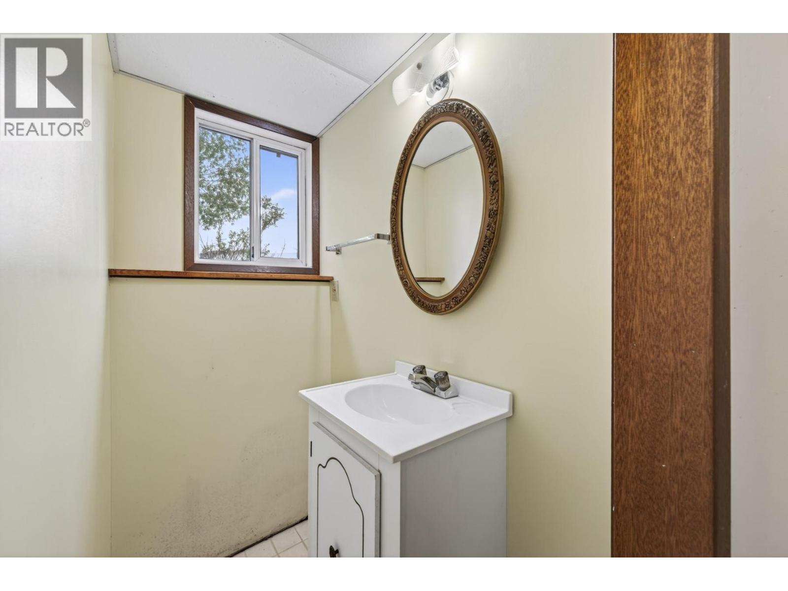2268 Schindler Crescent, Merritt, British Columbia  V0K 1Y0 - Photo 29 - 10385537
