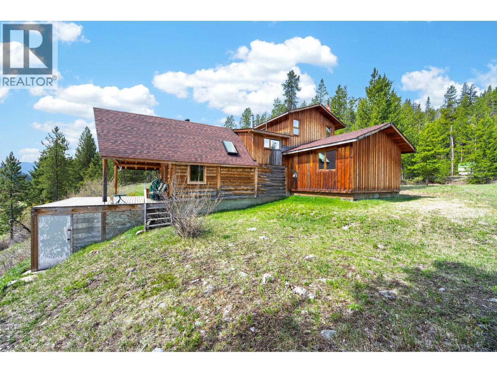 5000 Starshine Way, Merritt, British Columbia  V1K 1B8 - Photo 4 - 10386961