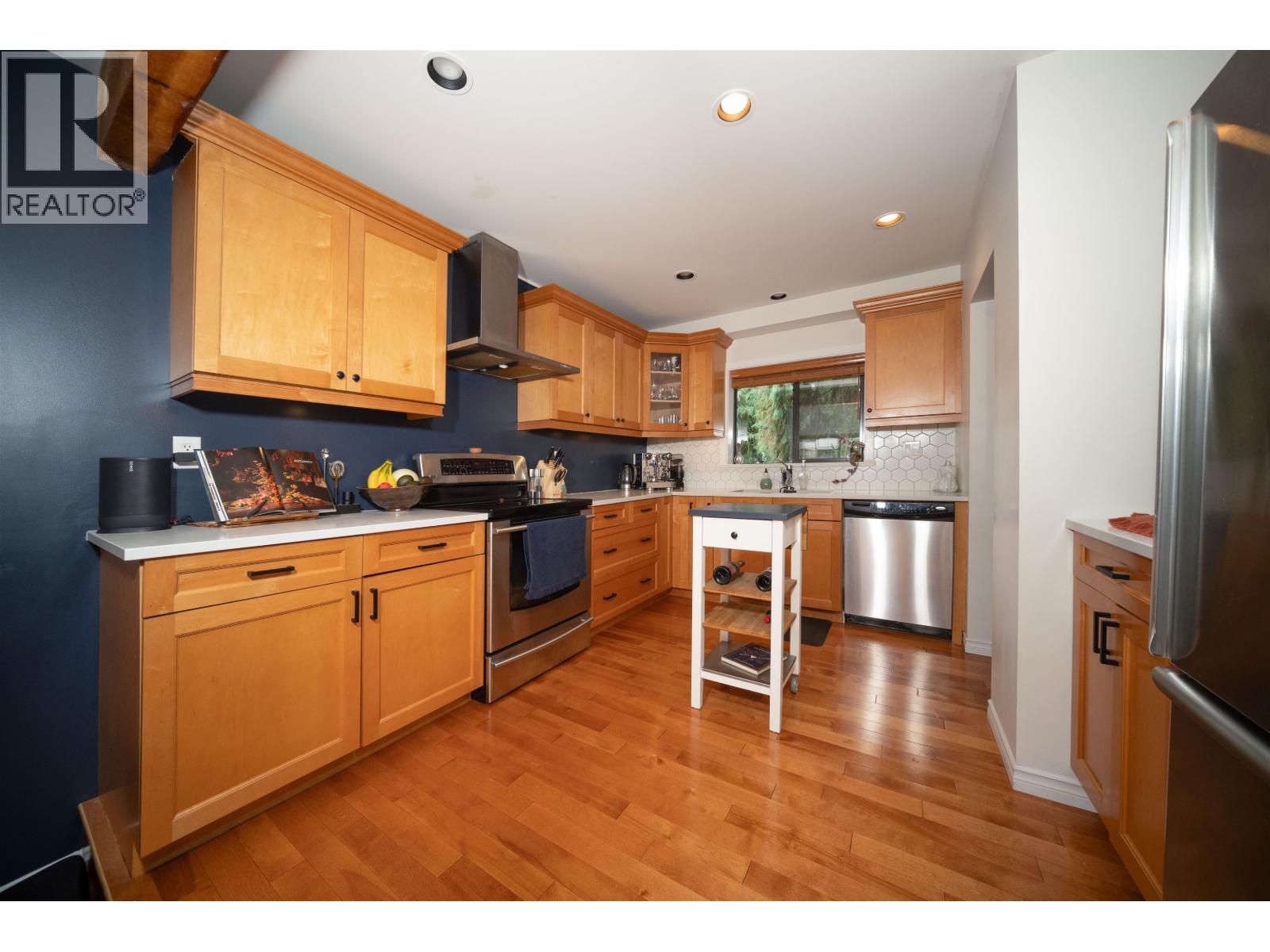 8133 Cedar Springs Road, Whistler, British Columbia  V8E 0G2 - Photo 5 - R3154025