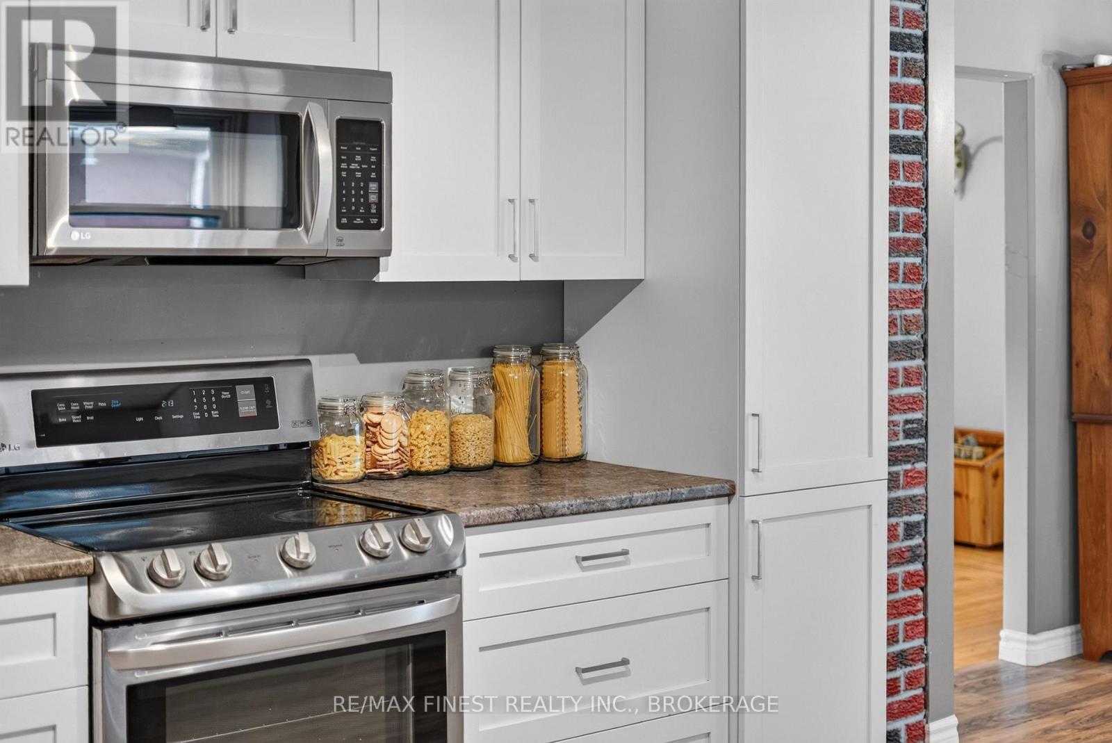 6213 Perth Road, Frontenac, Ontario  K0H 2L0 - Photo 12 - X13602622