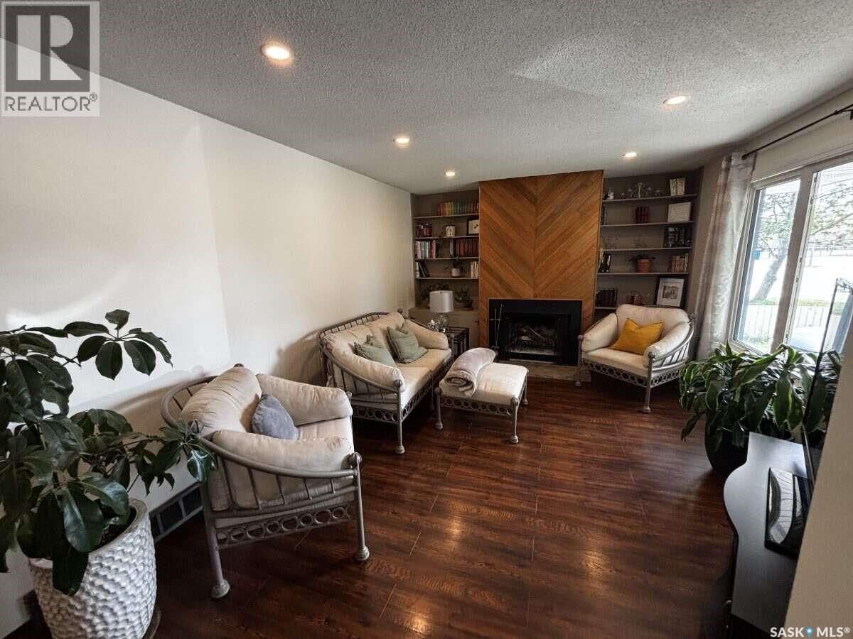 195 Wells Street, Regina, Saskatchewan  S4R 5Z6 - Photo 3 - SK045080