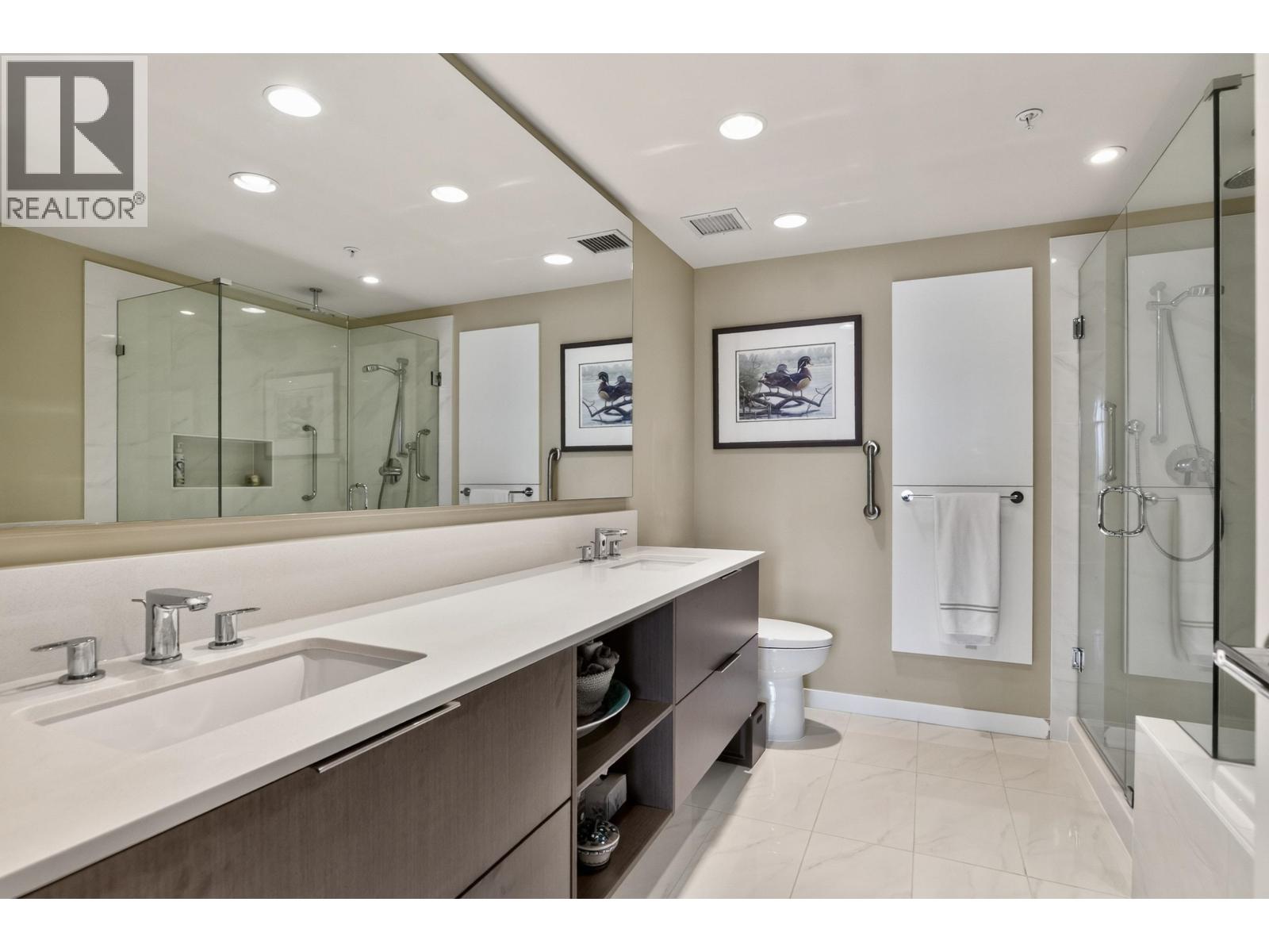 402 3911 Cates Landing Way, North Vancouver, British Columbia  V7G 0A6 - Photo 15 - R3148369