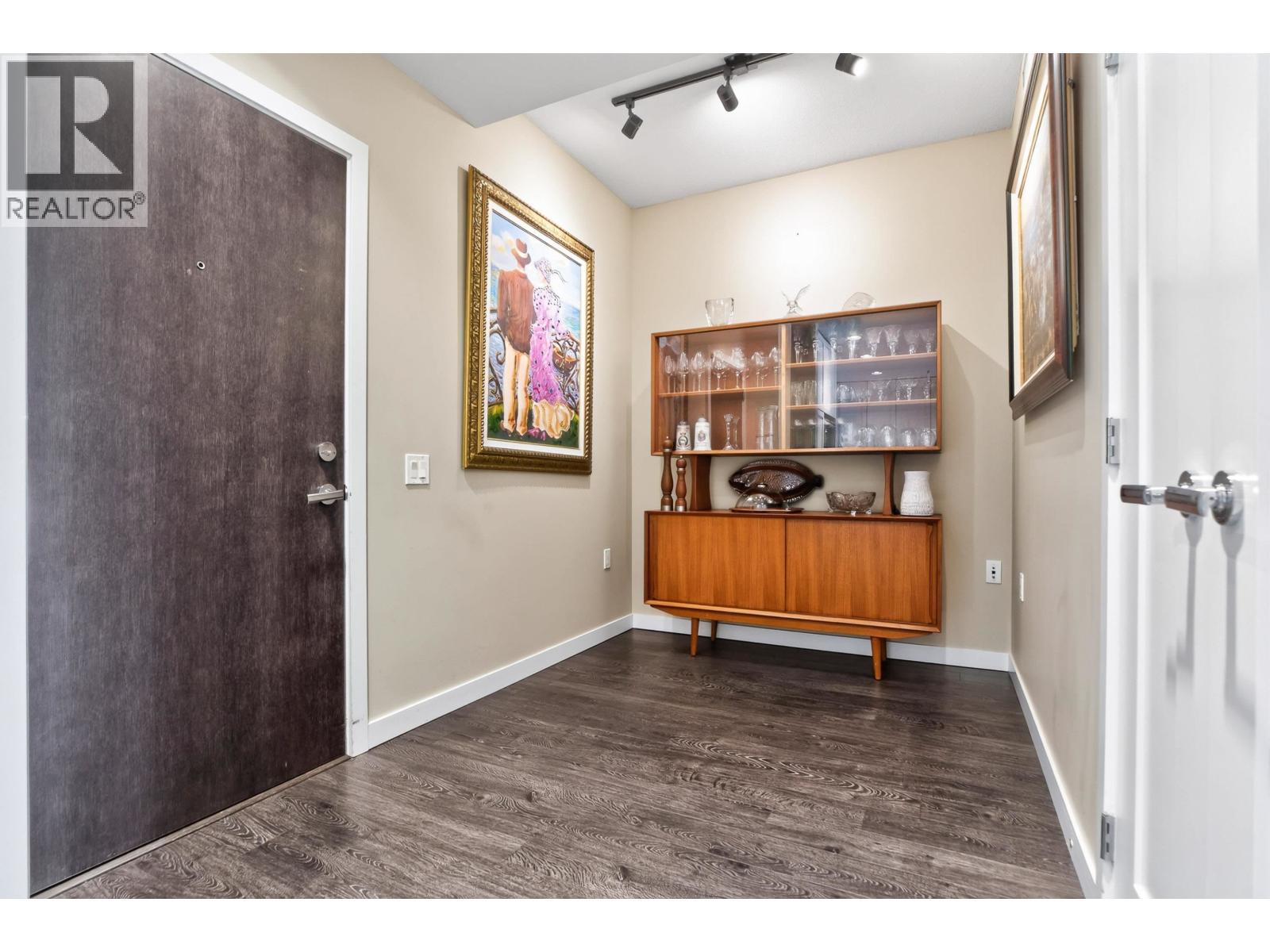 402 3911 Cates Landing Way, North Vancouver, British Columbia  V7G 0A6 - Photo 7 - R3148369
