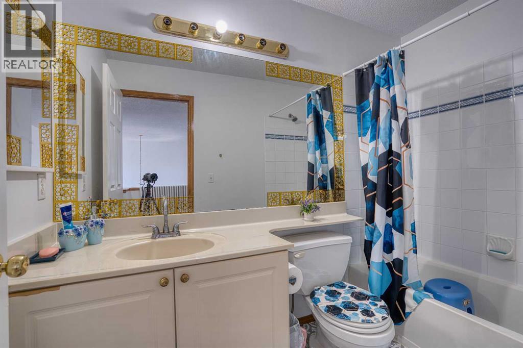 28 Coral Springs Close Ne, Calgary, Alberta  T3J 3S4 - Photo 17 - A2334951