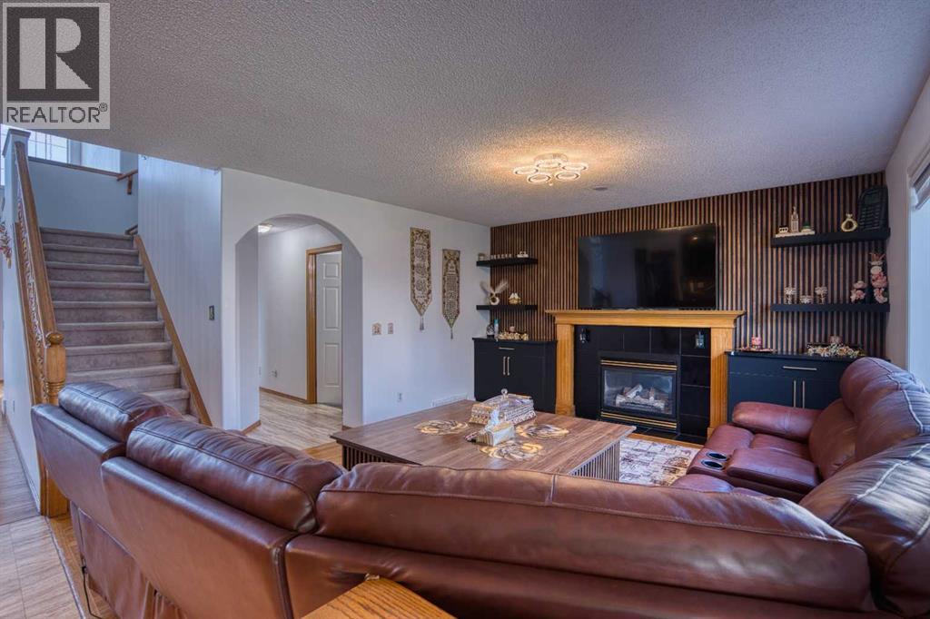 28 Coral Springs Close Ne, Calgary, Alberta  T3J 3S4 - Photo 9 - A2334951