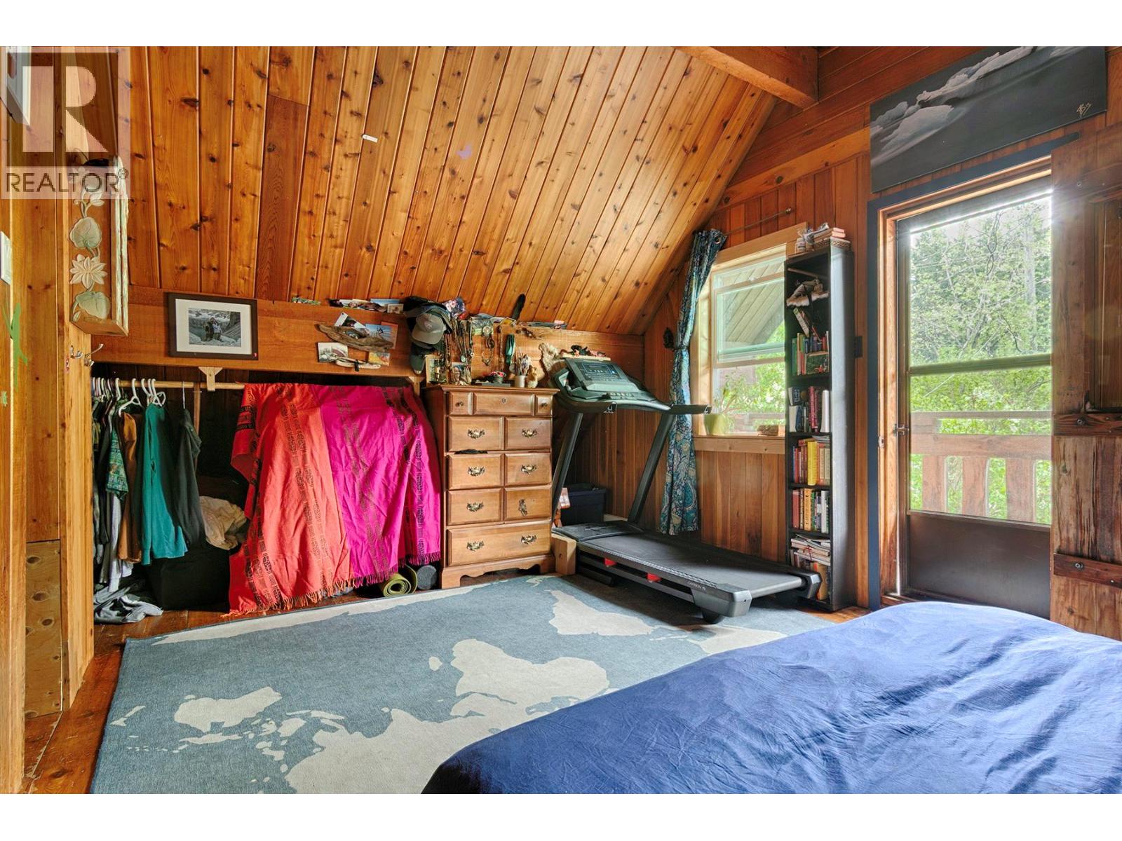 1013 Slocan Street, Slocan, British Columbia  V1L 2C0 - Photo 17 - 10392565