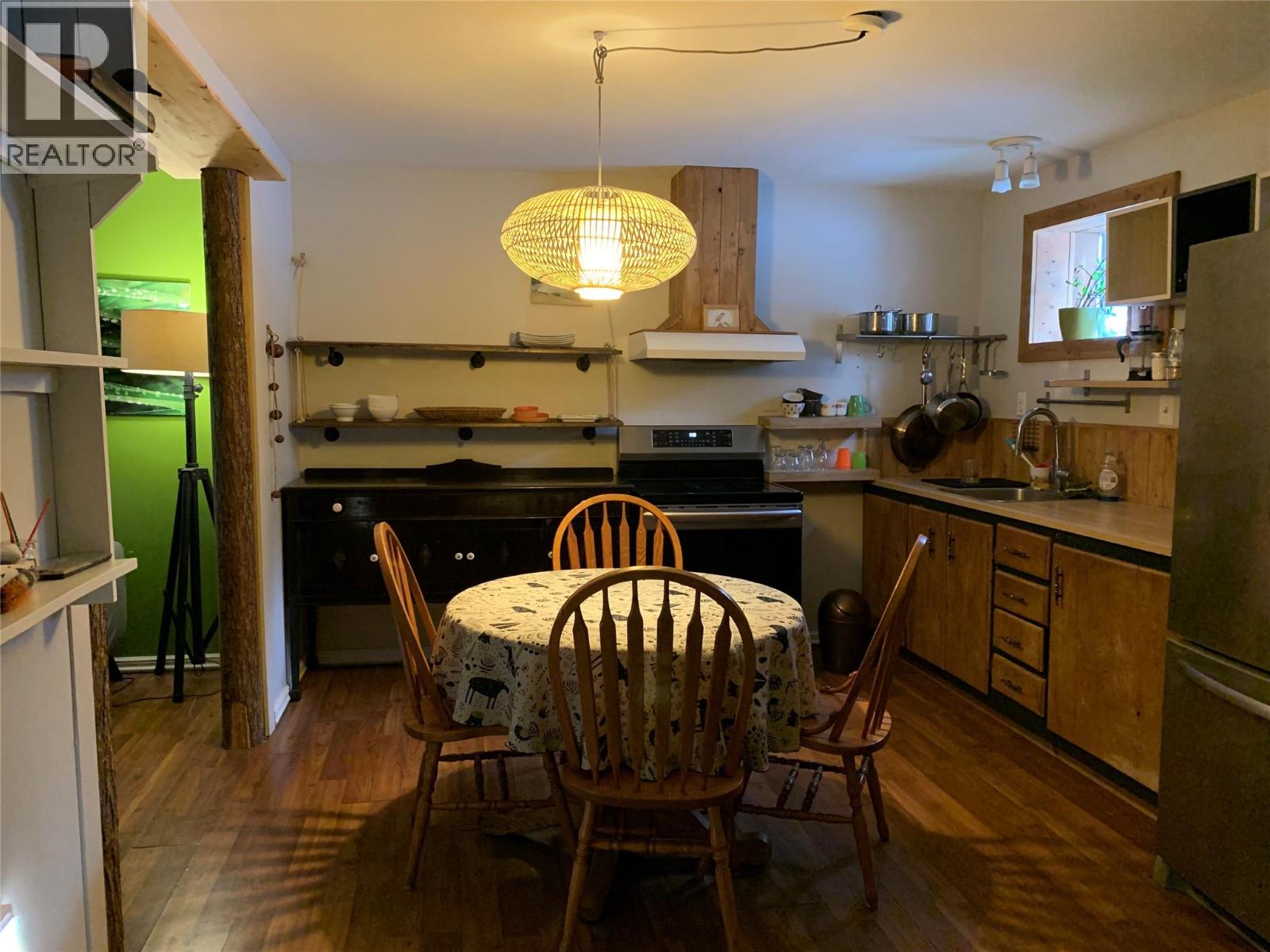 1013 Slocan Street, Slocan, British Columbia  V1L 2C0 - Photo 34 - 10392565