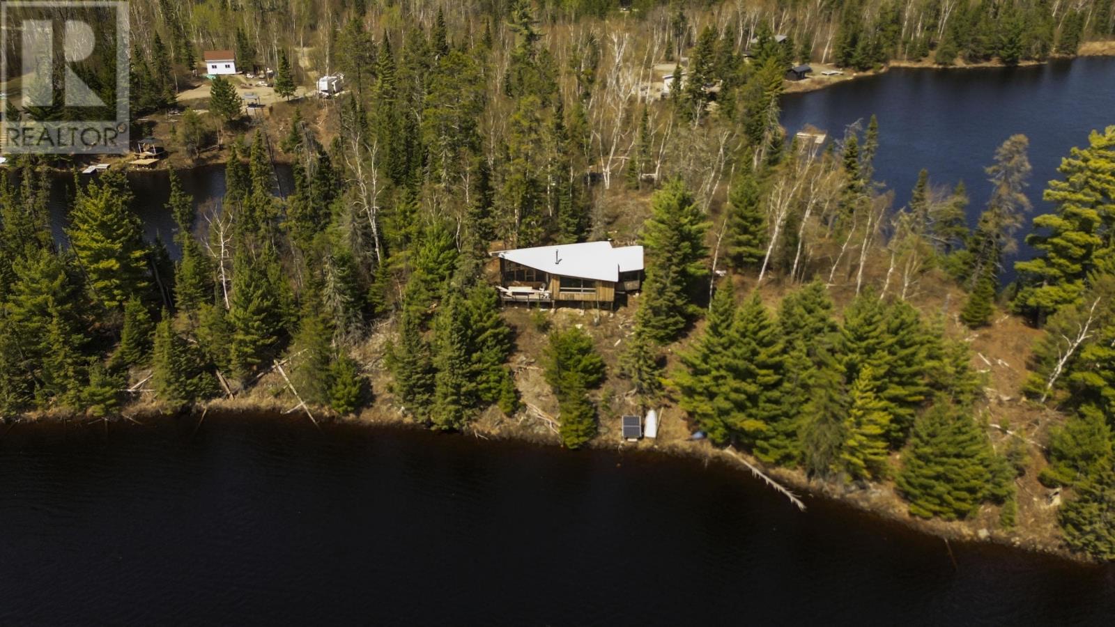 564 Hematite Rd, Atikokan, Ontario  P0T 1C0 - Photo 2 - TB2601213