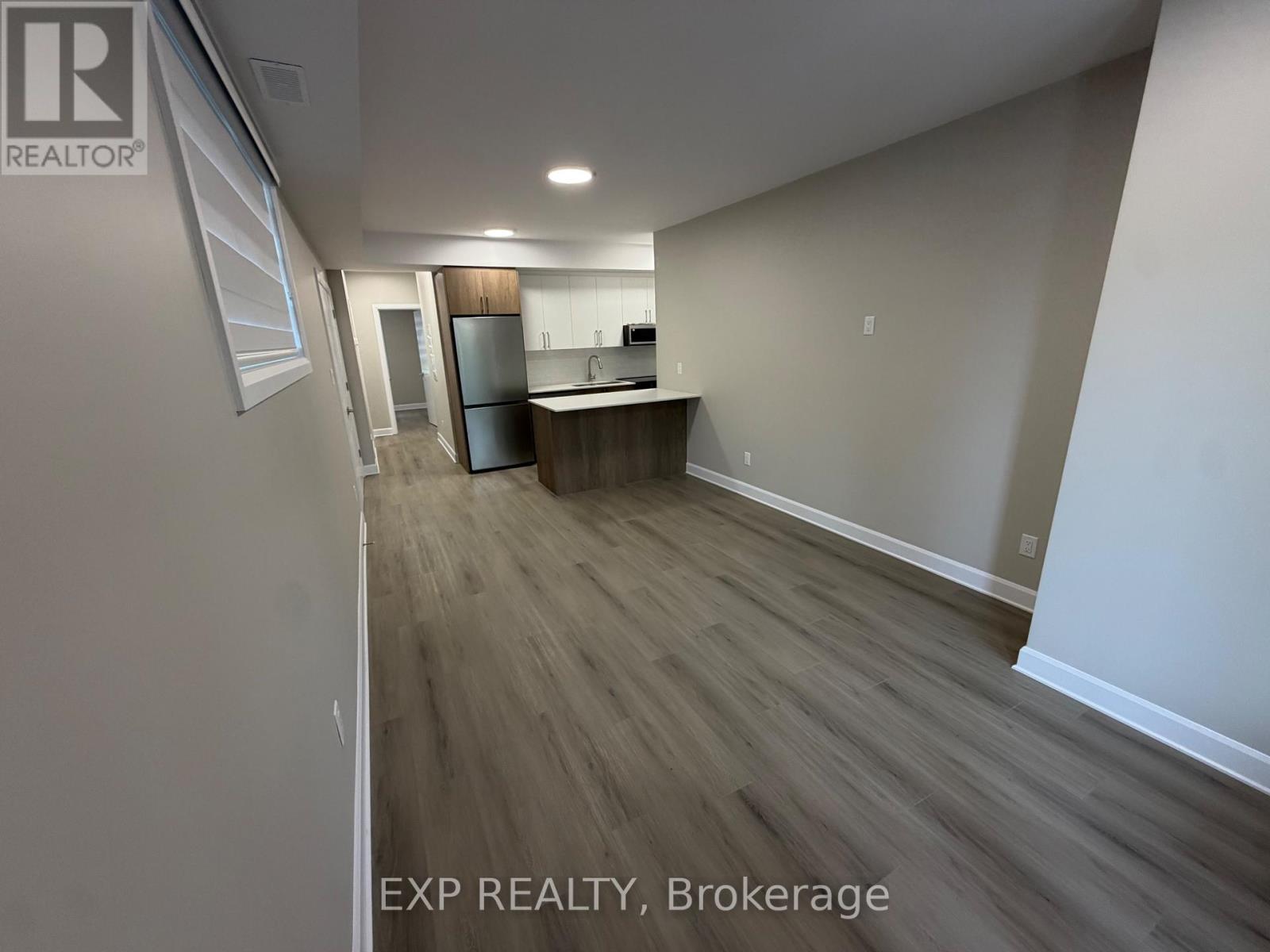 48 Queen Mary Street, Ottawa, Ontario  K1K 1X9 - Photo 2 - X13655864