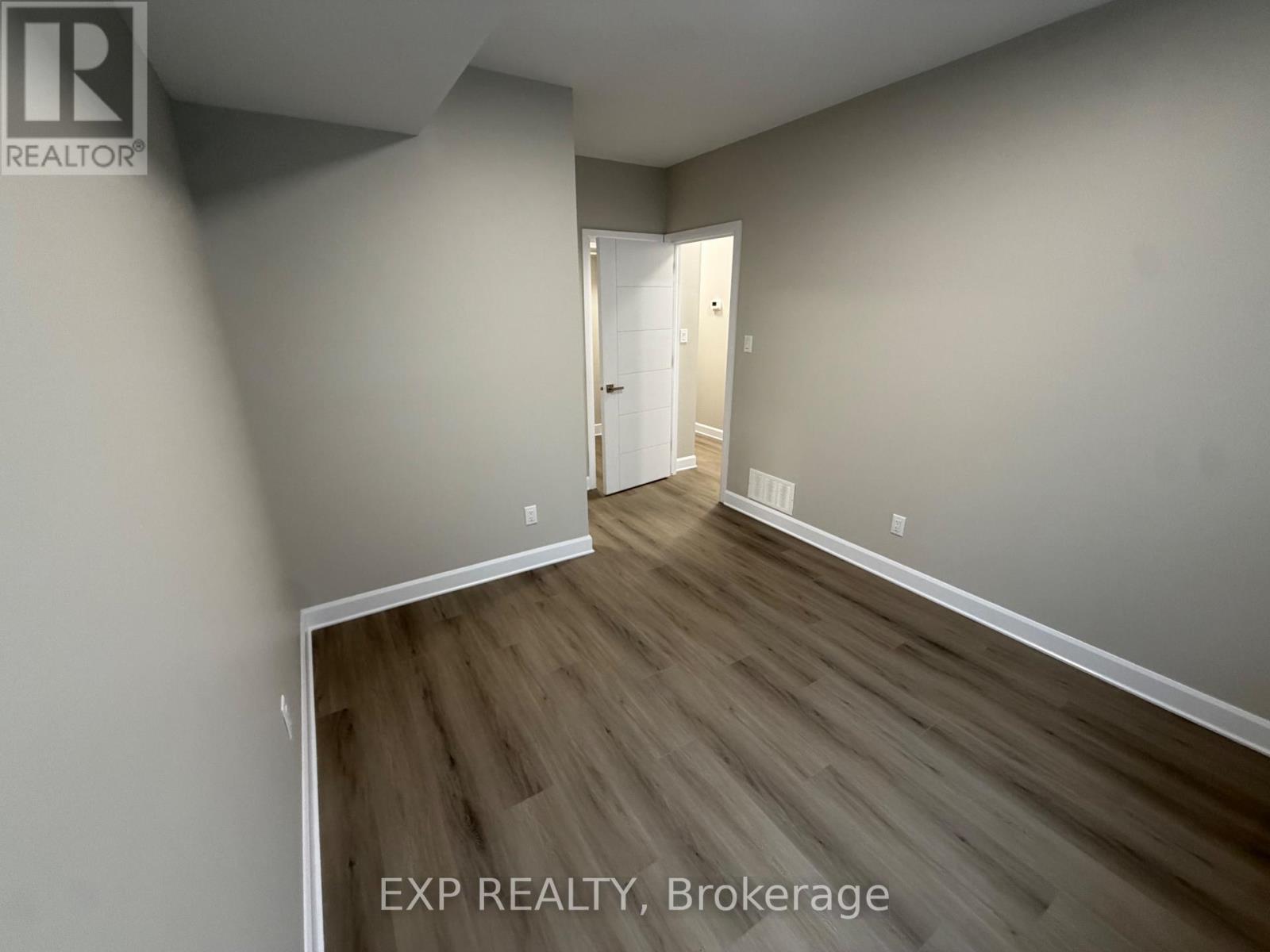 48 Queen Mary Street, Ottawa, Ontario  K1K 1X9 - Photo 7 - X13655864