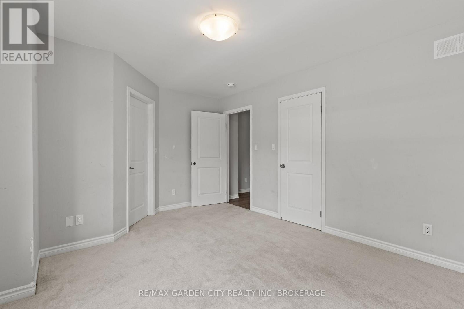 8 - 182 Broadway Lane, Welland, Ontario  L3C 5L5 - Photo 14 - X13655846