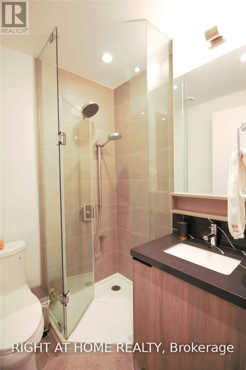 1215 - 950 Portage Parkway, Vaughan, Ontario  L4K 3Y8 - Photo 14 - N13655856