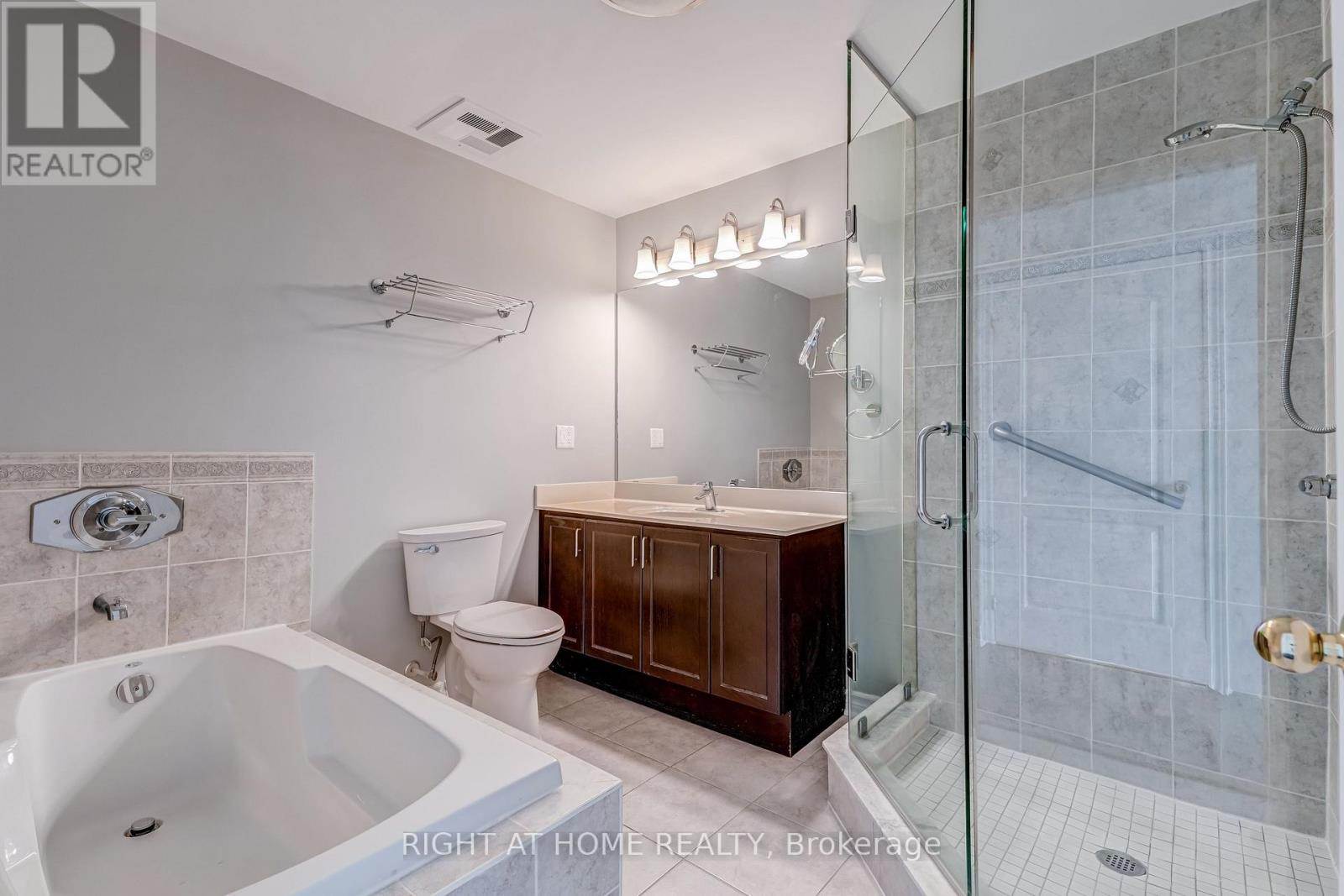 410 - 483 Faith Drive, Mississauga, Ontario L5R 0A1 - Photo 19 - W13428698
