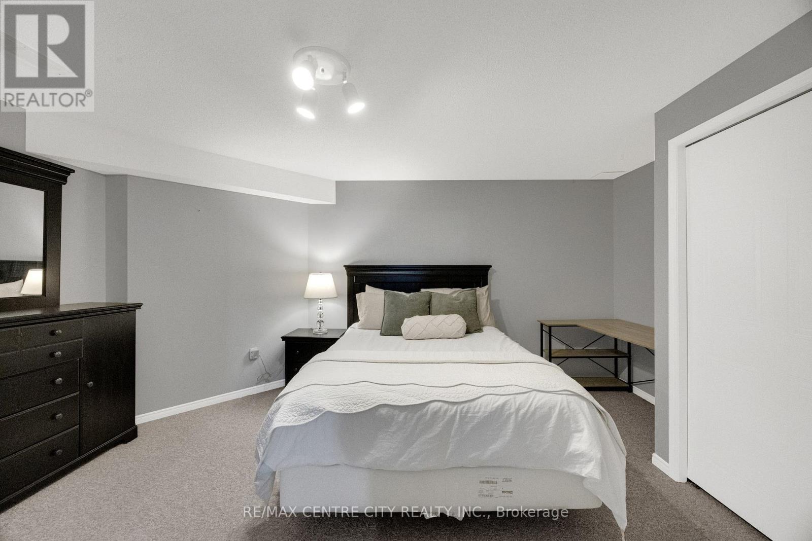 21 - 861 Shelborne Street, London South, Ontario  N5Z 5C5 - Photo 32 - X13482518