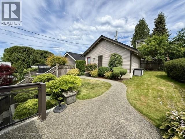 336 E 26th Street, North Vancouver, British Columbia  V7N 1B1 - Photo 38 - R3138815
