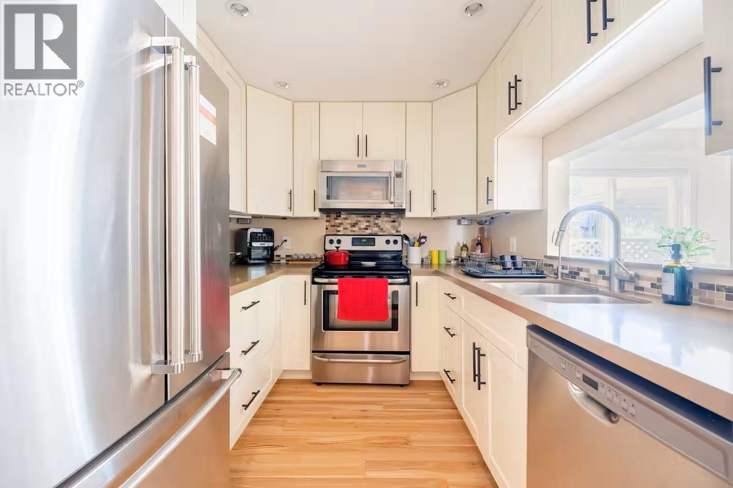336 E 26th Street, North Vancouver, British Columbia  V7N 1B1 - Photo 24 - R3138815