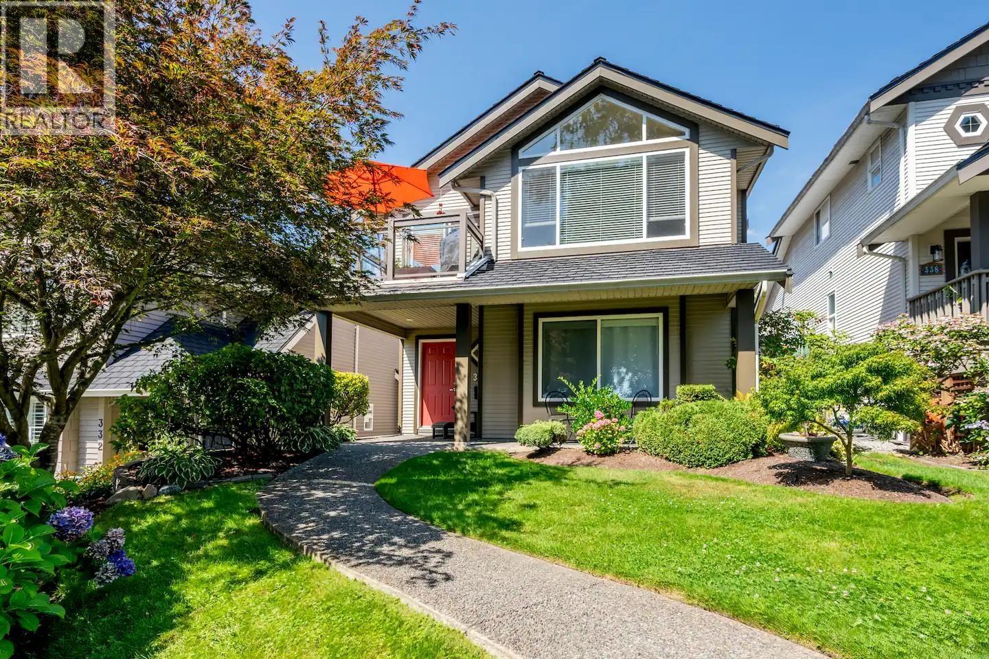 336 E 26TH STREET, North Vancouver, British Columbia