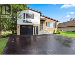 1030 YONGE STREET S, Brockton, Ontario
