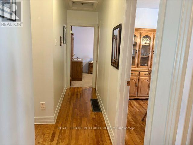 393 Spartan Avenue W, Ottawa, Ontario  K1K 1J6 - Photo 10 - X13655870