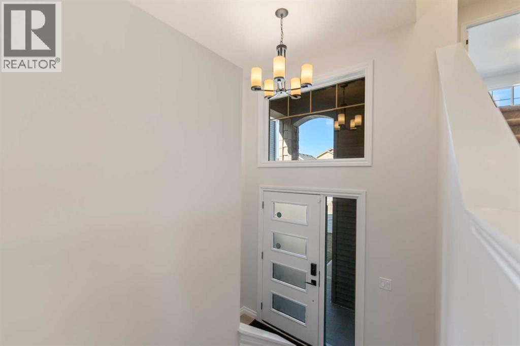 90 Homestead Circle Ne, Calgary, Alberta  T3J 5R6 - Photo 4 - A2304246