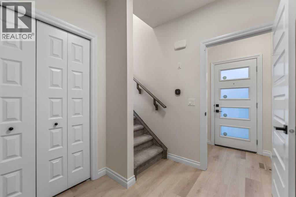 90 Homestead Circle Ne, Calgary, Alberta  T3J 5R6 - Photo 6 - A2304246