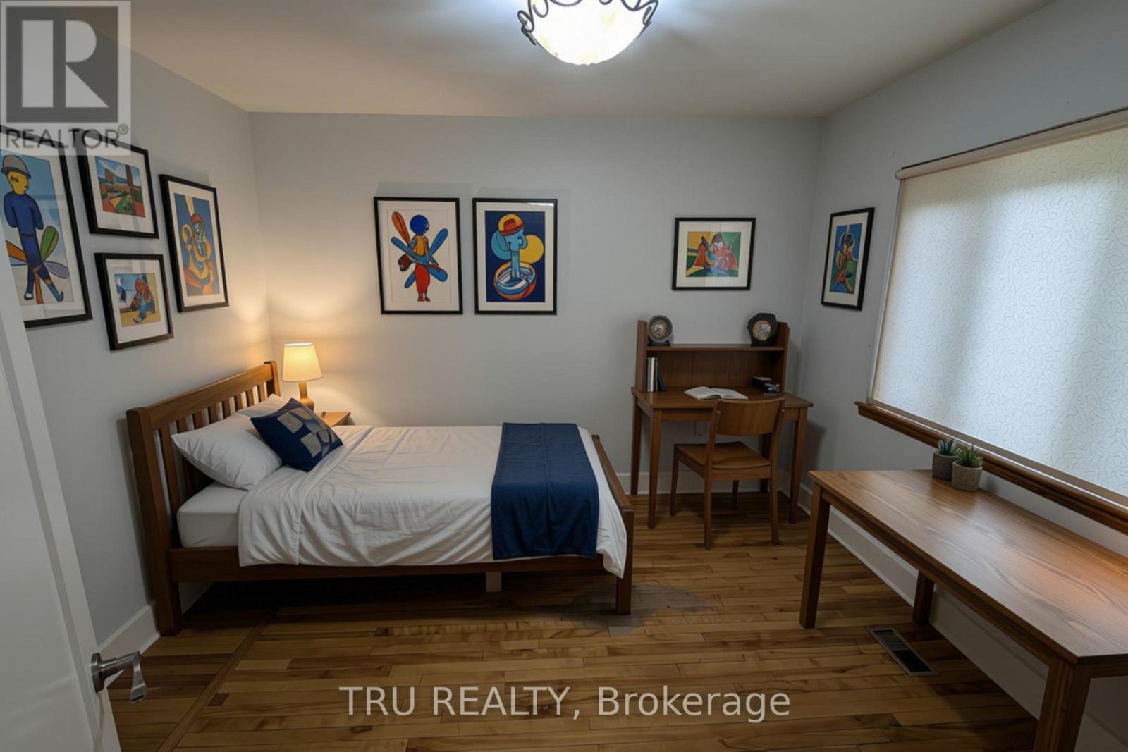 105 Mailes Avenue, Ottawa, Ontario  K1Z 6V5 - Photo 4 - X13655886