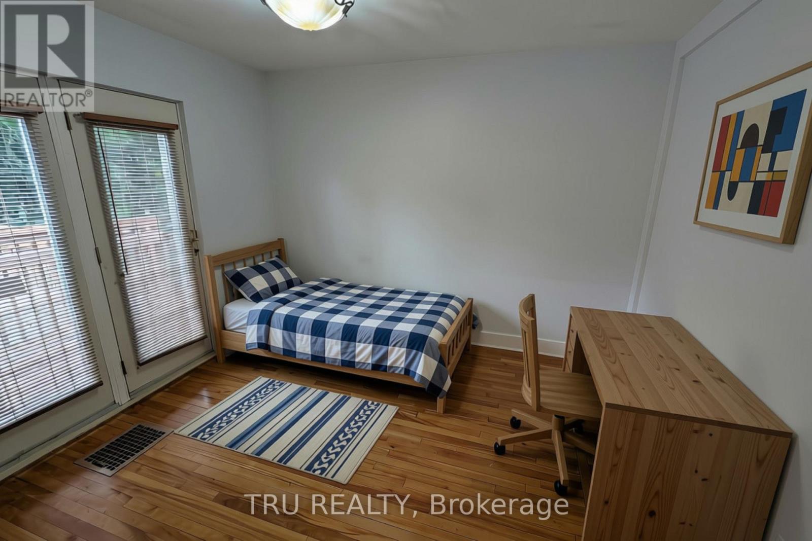 105 Mailes Avenue, Ottawa, Ontario  K1Z 6V5 - Photo 5 - X13655886