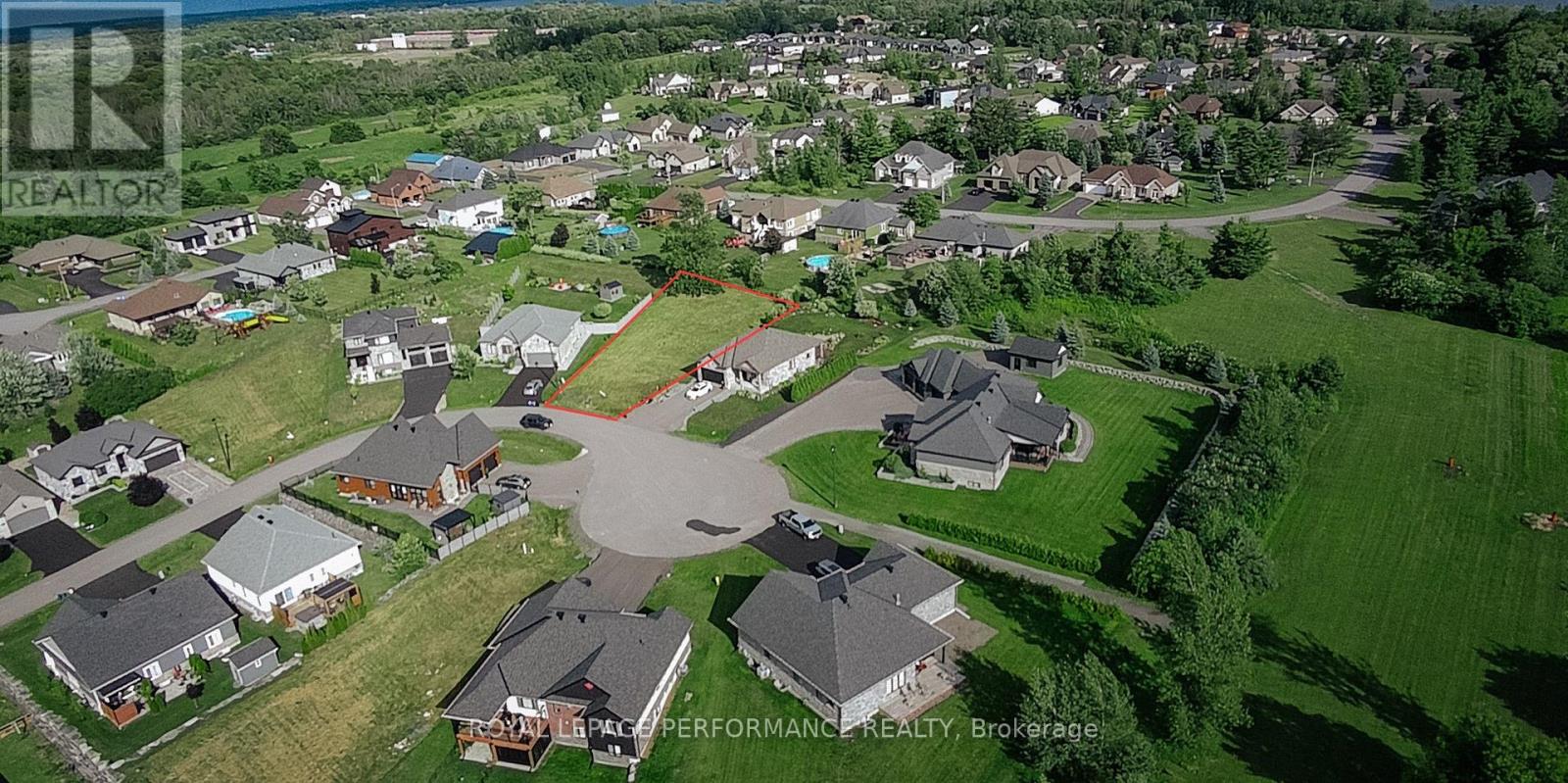 13 Matthew Kieran Crescent, South Stormont, Ontario  K0C 1P0 - Photo 3 - X13604254
