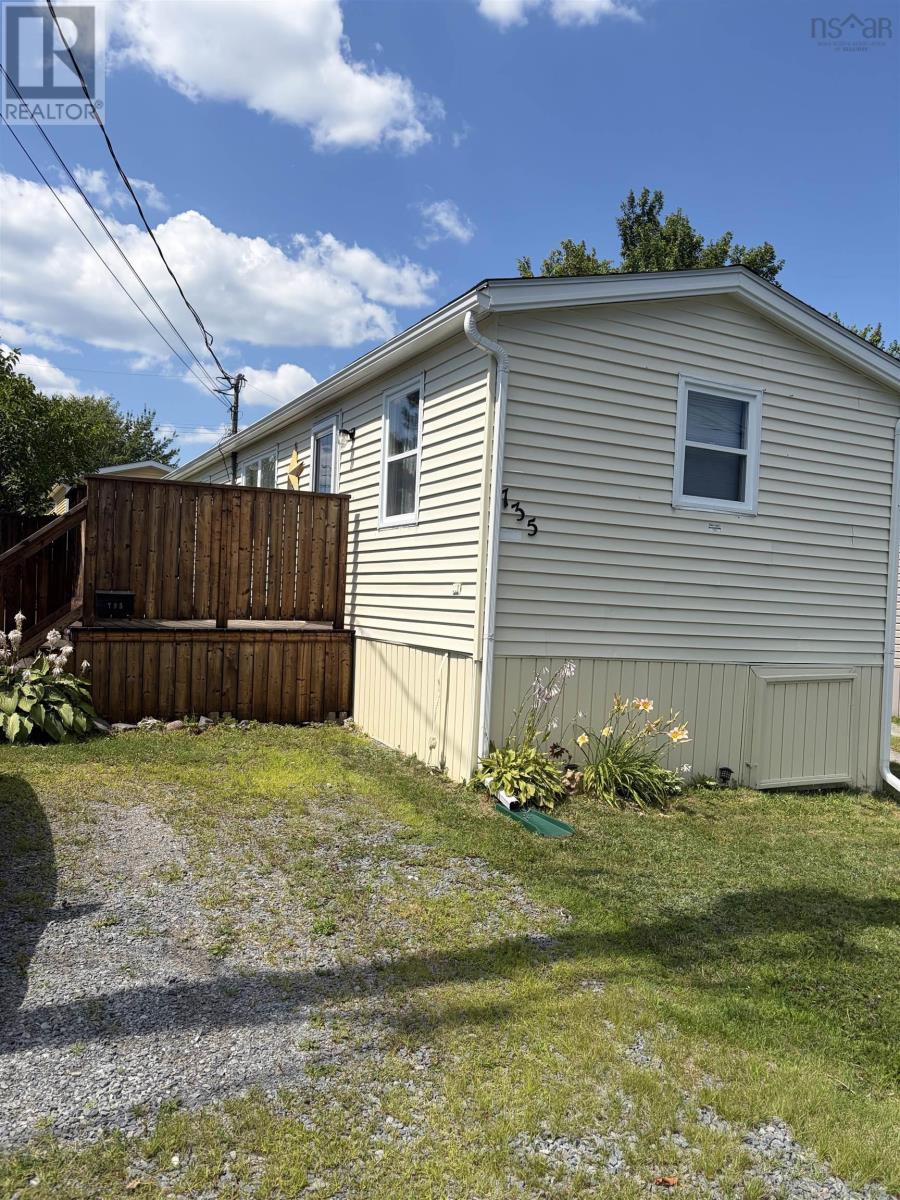 735 Fern Drive, beaver bank, Nova Scotia