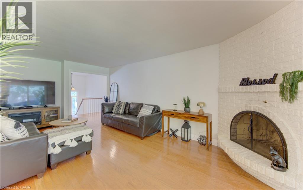 106 Autumn Hill Crescent, Kitchener, Ontario  N2N 1K7 - Photo 10 - 40853540