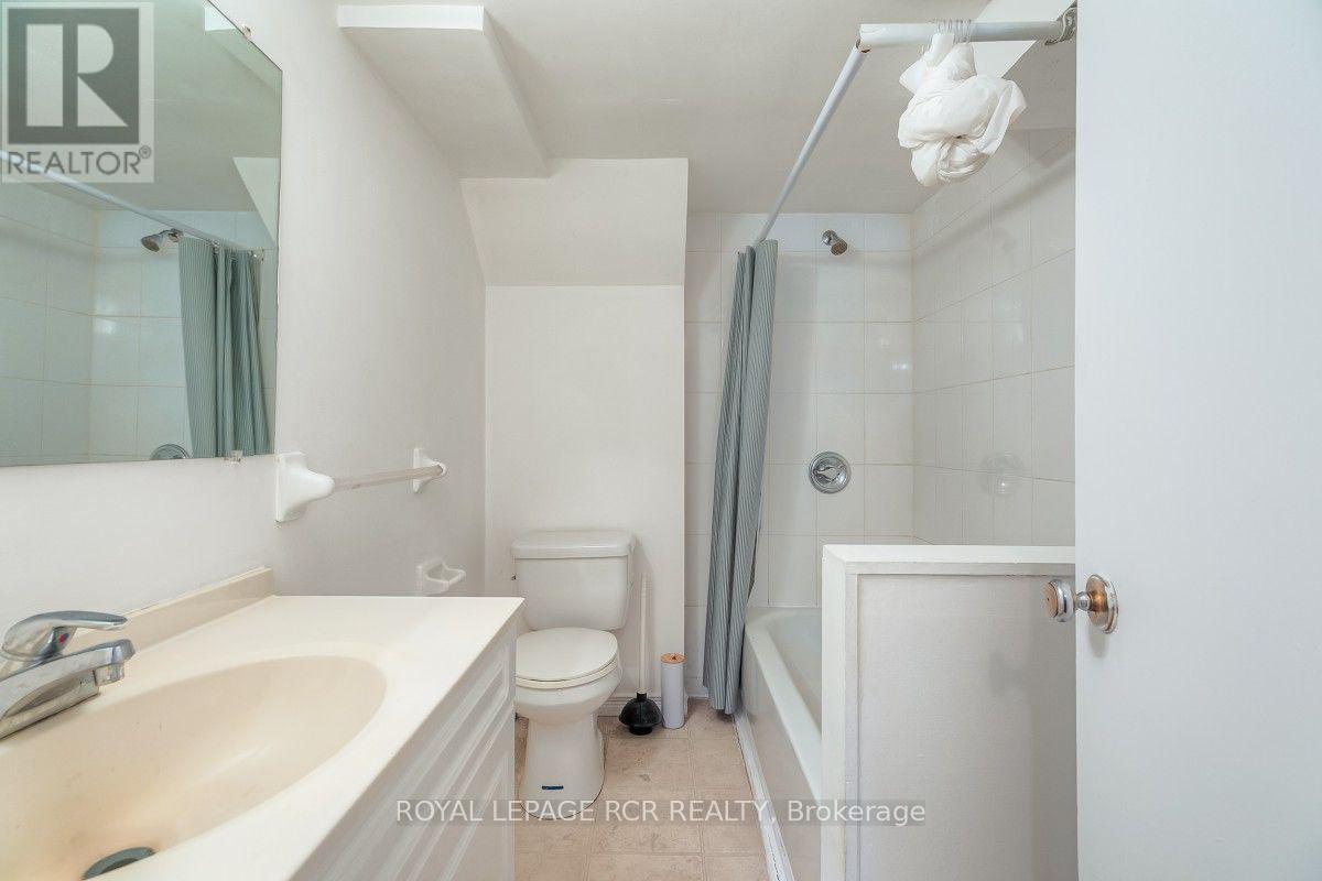 11 Jacksons Point Avenue, Georgina, Ontario L0E 1L0 - Photo 20 - N13652224