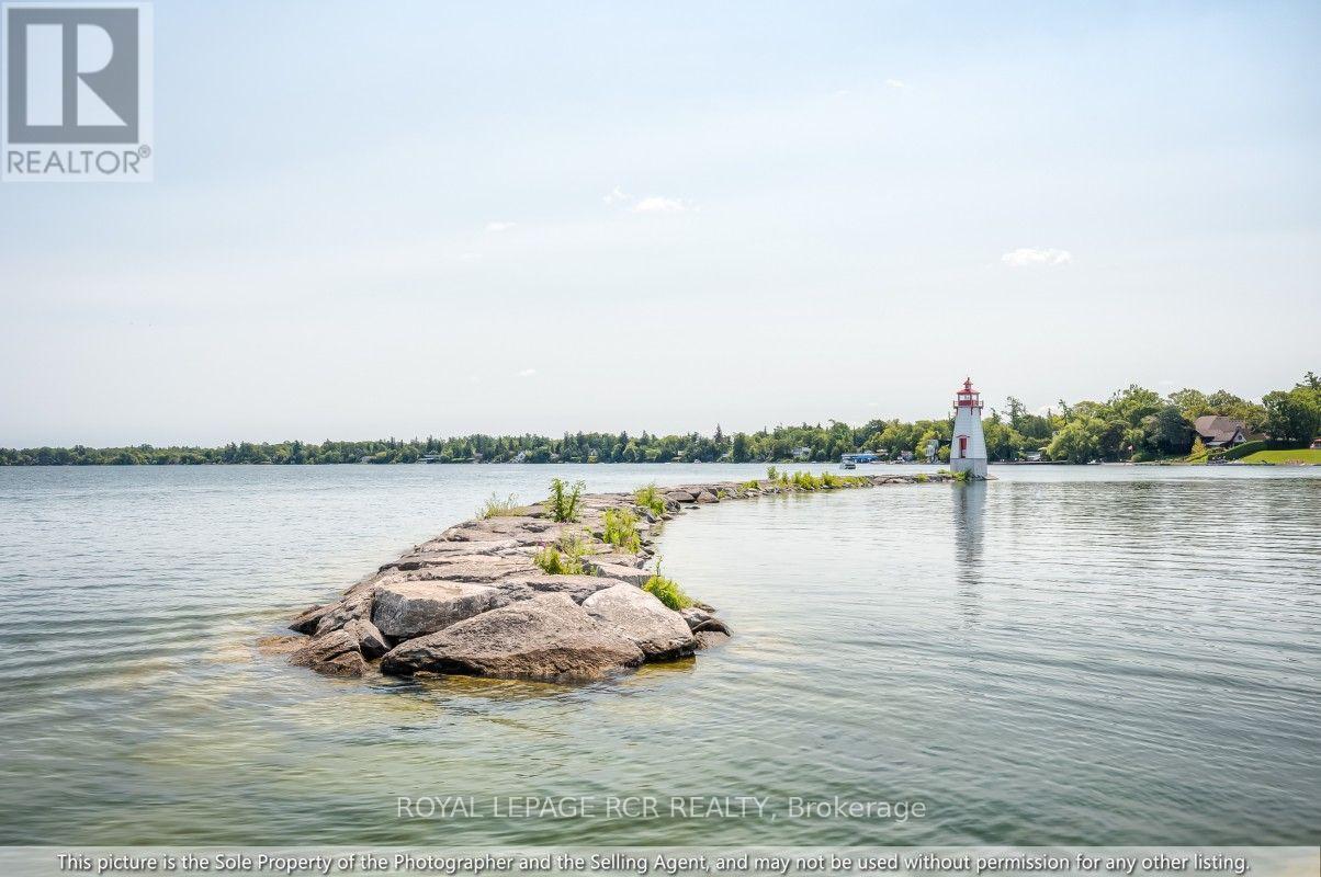 11 Jacksons Point Avenue, Georgina, Ontario L0E 1L0 - Photo 34 - N13652224