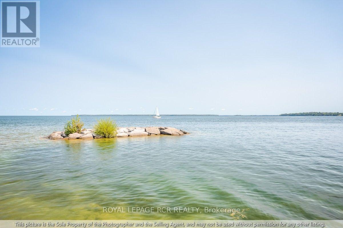 11 Jacksons Point Avenue, Georgina, Ontario L0E 1L0 - Photo 38 - N13652224